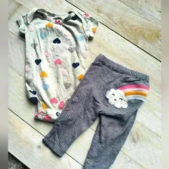 Baby Girl Carter's Heart Rainbow Print One Piece Shirt & Pant Set 6 Months - Picture 1 of 6